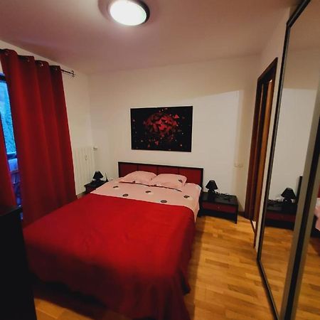 סינאיה Emma Apartament מראה חיצוני תמונה