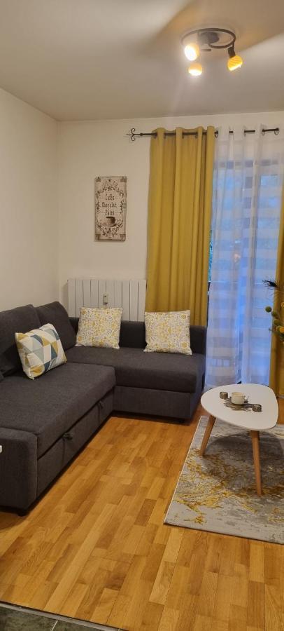 סינאיה Emma Apartament מראה חיצוני תמונה